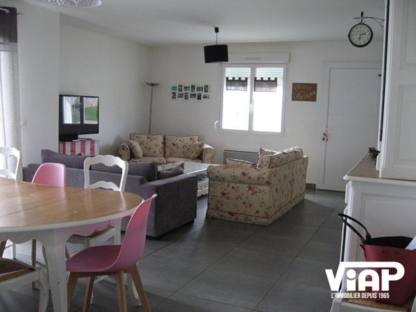 MAISON RÉCENTE DE 111 m² AVEC JARDIN , Condat sur vienne