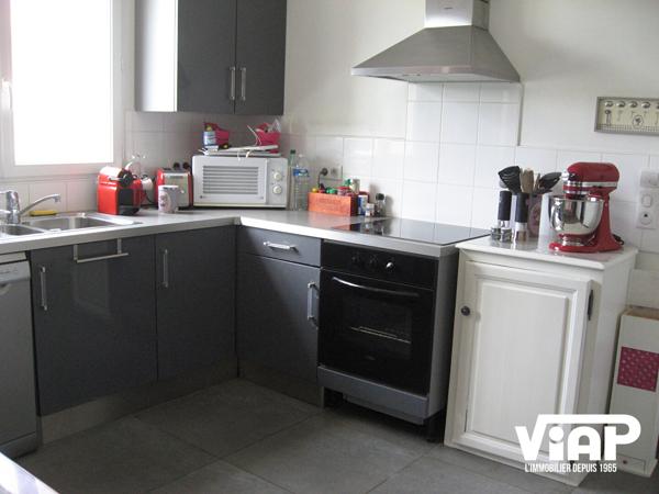 MAISON RÉCENTE DE 111 m² AVEC JARDIN , Condat sur vienne