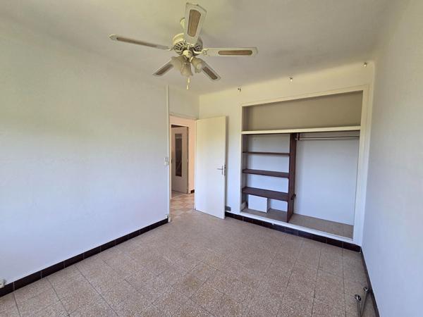 BELLE MAISON T4 PLAN D'ORGON - GRAND JARDIN (ENV. 3000M²) - GARAGE