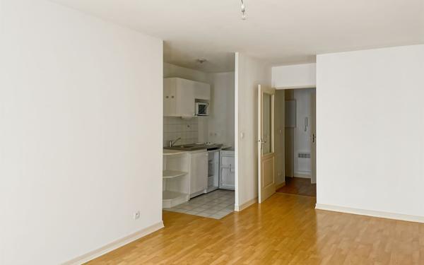 Appartement à louer    1 pièce • 29,80 m2 Orléans