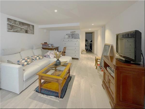 Maison à vendre 6 pièces CHALLEX (01) bien optimisée pour toute la famille