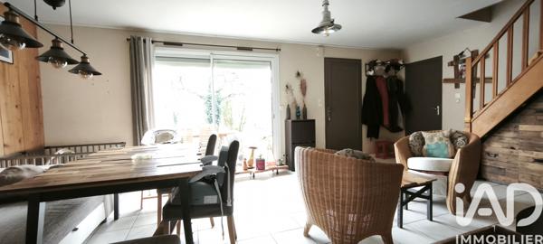 Maison à vendre 5 pièces 98 m² Livré-sur-Changeon