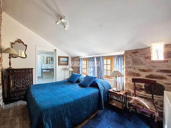 Demeure Authentique Bretonne du XVe Siècle - Propriété de Caractère avec Gîtes, Sauna, Piscine et Cadre Bucolique