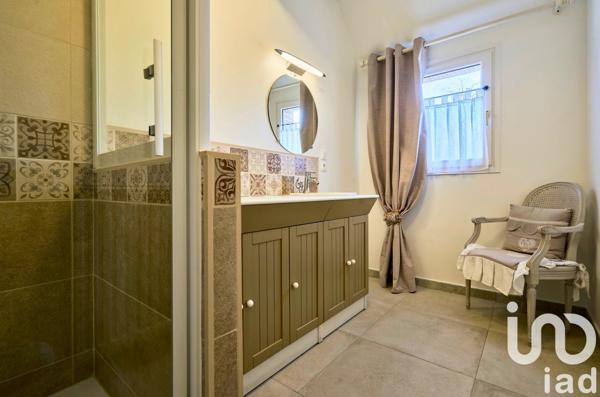 Maison 5 pièces de 200 m² à Faumont (59310)