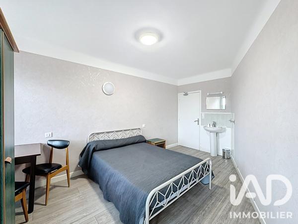Bar, Brasserie, Tabac à vendre 920 m² Saint-Alban-sur-Limagnole