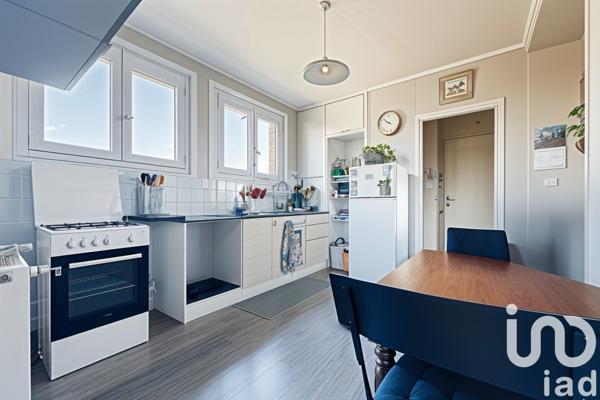 Appartement 3 pièces de 59 m² à Roubaix (59100)