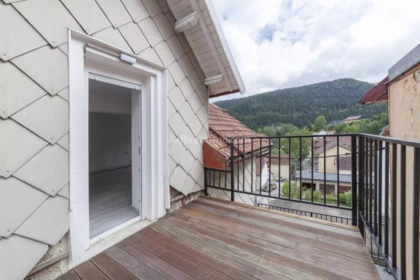 Vente                                                      Appartement
                        
                     1 pièces                      42 m2                     à Villers-le-Lac