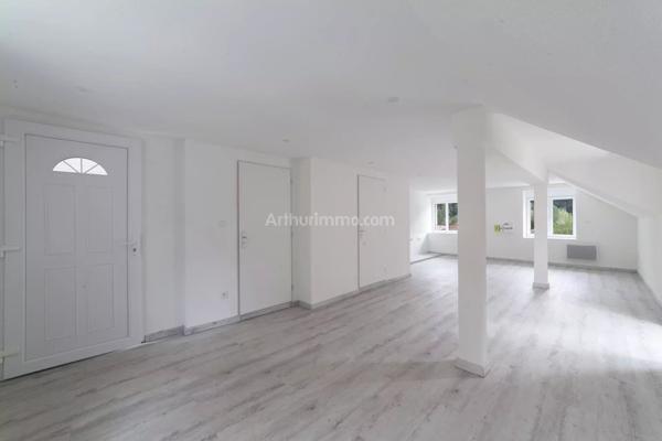 Vente                                                      Appartement
                        
                     1 pièces                      42 m2                     à Villers-le-Lac