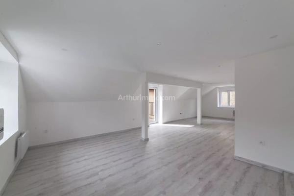 Vente                                                      Appartement
                        
                     1 pièces                      42 m2                     à Villers-le-Lac