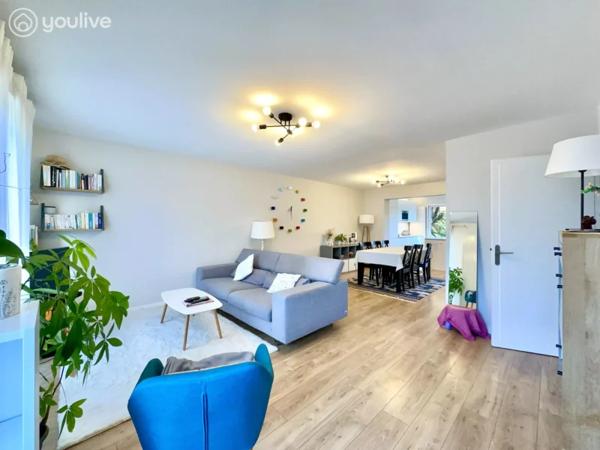 Maison familiale rénovée à Sautron – Vie de plain-pied & Calme absolu