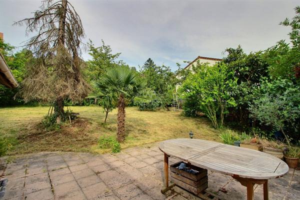 Maison Triel Sur Seine 7 pièce(s) 140 m2 €395 000 ** - Référence 808