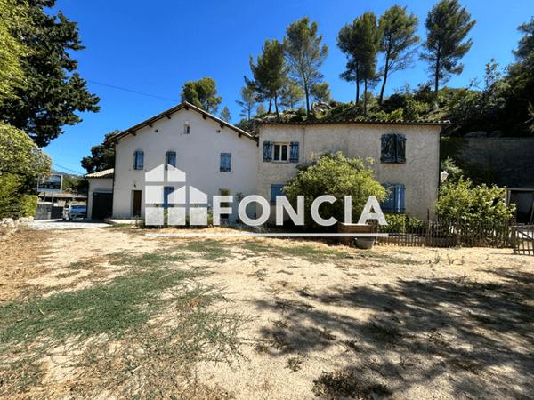 Location Maison 5 pièces 196 m² - 181 ALLLE DE L'HUVEAUNE Roquevaire 13360