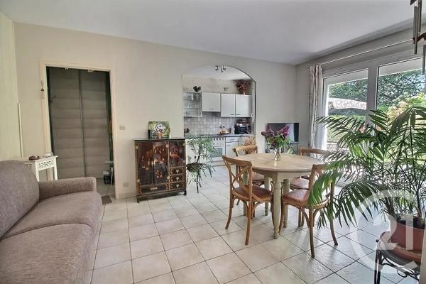 Appartement F2 à vendre  2 pièces - 43,95 m 2   FONTENAY SOUS BOIS  - 94
