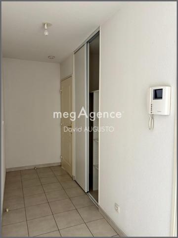 Appartement à VILLEFRANCHE-SUR-SAONE, 69400 - 4 pièces 76m²