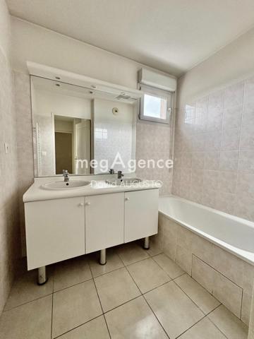 Appartement à VILLEFRANCHE-SUR-SAONE, 69400 - 4 pièces 76m²