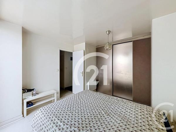 Appartement Triplex à vendre  3 pièces - 64,39 m 2   VILLIERS LE BEL  - 95
