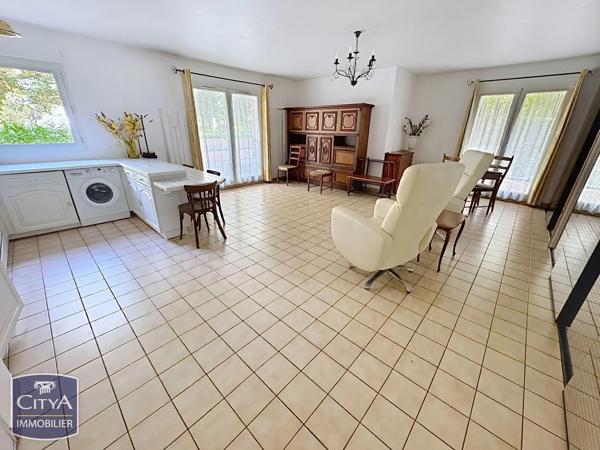 Appartement à vendre 4 pièces 72.5m² Arpajon (91290)