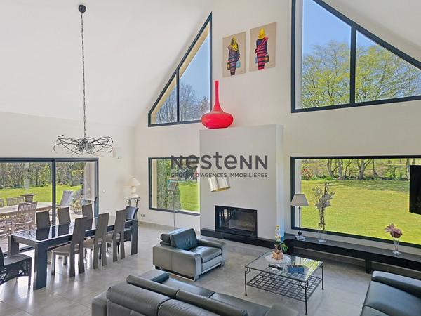 A vendre, Propriété d'architecte d'exception aux portes de Caen.