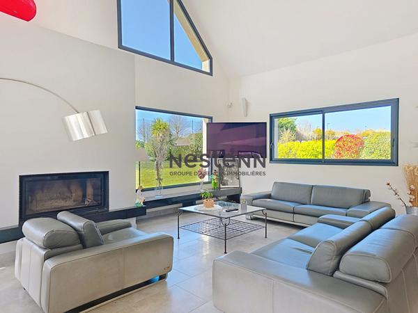 A vendre, Propriété d'architecte d'exception aux portes de Caen.