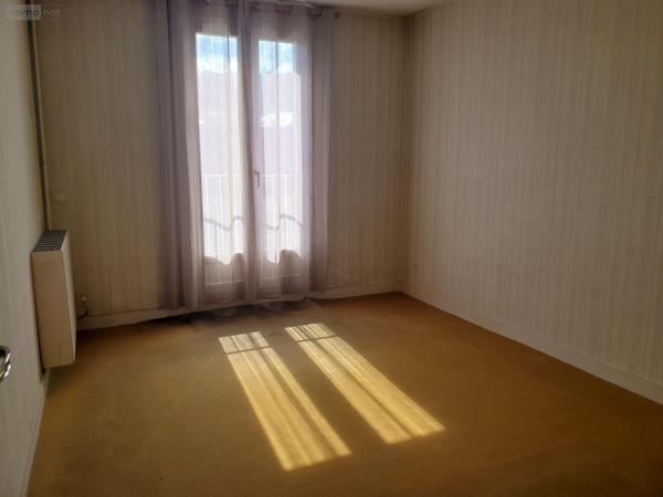 Appartement à vendre à Guéret en Creuse (23000), ref : 10986/749