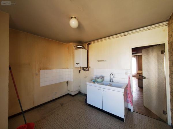 Appartement à vendre à Guéret en Creuse (23000), ref : 10986/749