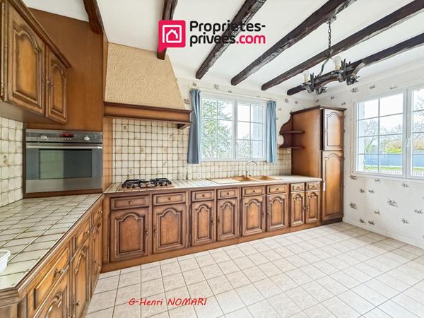 Maison Rougé 7 pièce(s) 139 m2