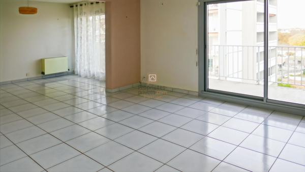 Appartement Familial  avec  balcon ascenseur et parking  Vente interactive MIZAPRI