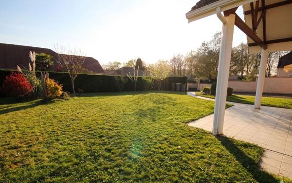 Maison à vendre    5 pièces • 142 m2 Lescar