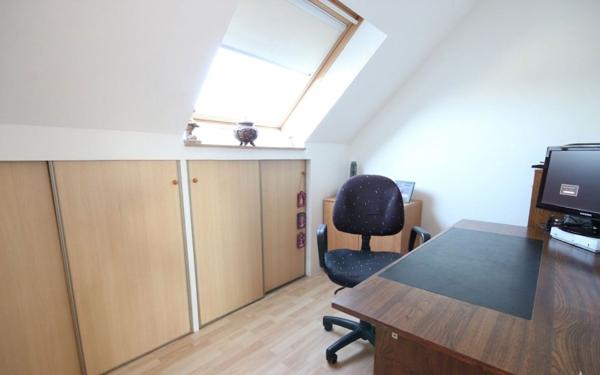 Maison à vendre    5 pièces • 142 m2 Lescar