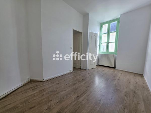 Immeuble 10 pièces - 210 m² Exclusivité efficity