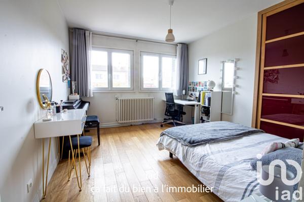 Maison à vendre 7 pièces 183 m² Rueil-Malmaison