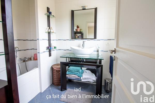 Maison à vendre 7 pièces 183 m² Rueil-Malmaison