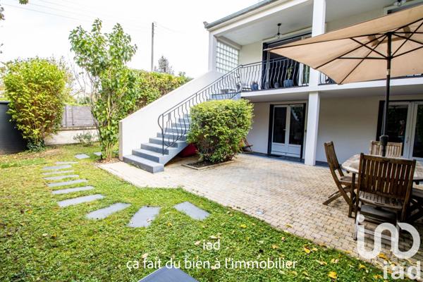Maison à vendre 7 pièces 183 m² Rueil-Malmaison