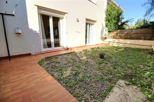 MASSILIA VILLA DEUX FACES , 4 PIECES, 106 m² HABITABLES