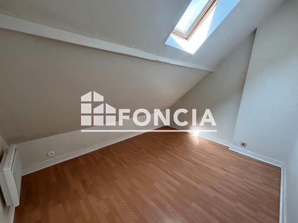 Location Appartement 2 pièces 26.82 m² - 26 RUE DU REMPART Tours 37000