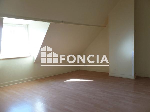 Location Appartement 2 pièces 26.82 m² - 26 RUE DU REMPART Tours 37000