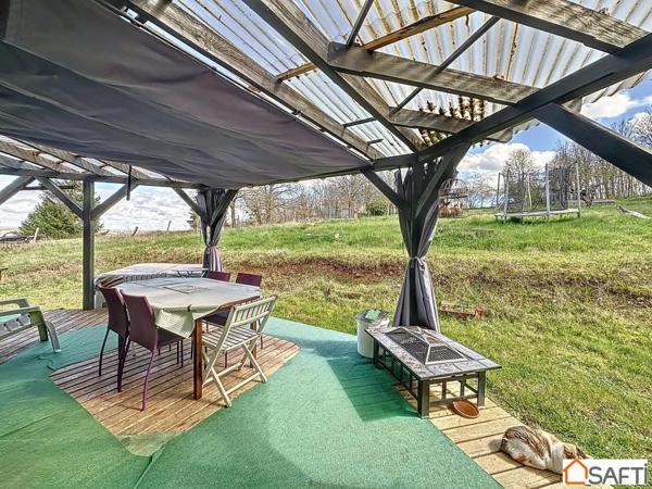 Jolie Maison atypique dans un écrin de verdure