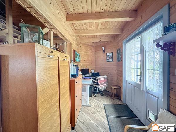 Jolie Maison atypique dans un écrin de verdure