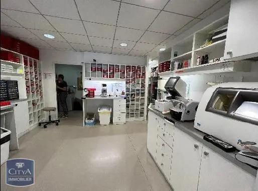 Immeuble à vendre 545m²