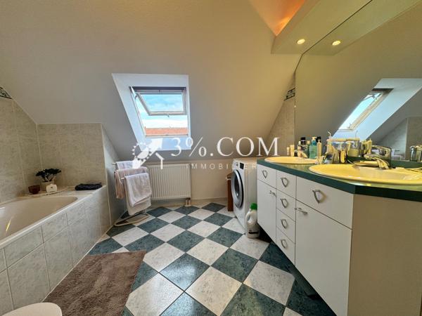 Appartement 3 pièce(s) 2 chambre(s) 96 m²