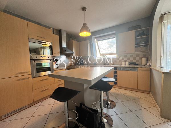 Appartement 3 pièce(s) 2 chambre(s) 96 m²