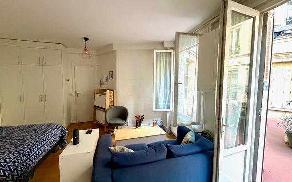Appartement à vendre    1 pièce • 26,49 m2 Paris 10