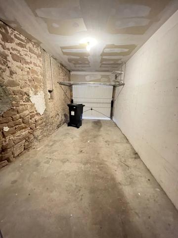 Vente                                                      Maison de village
                        
                     7 pièces                      134 m2                     à Celles-sur-Plaine