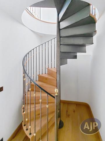Appartement à vendre Paris 7eme - 3 pièces, 89m² avec 2 chambre(s) à 1 350 000€ - AJP Immobilière Passy Paris 16