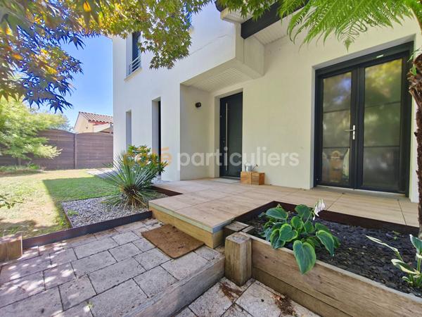 Vente
                Maison117 m² - 5 Pièces -
                    MONT DE MARSAN (40000)