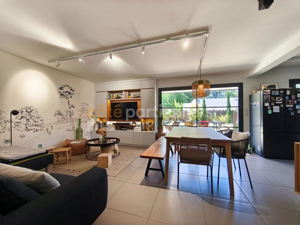 Vente
                Maison117 m² - 5 Pièces -
                    MONT DE MARSAN (40000)