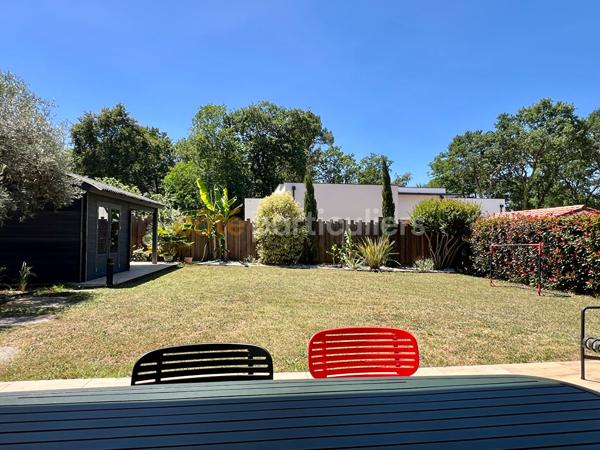 Vente
                Maison117 m² - 5 Pièces -
                    MONT DE MARSAN (40000)