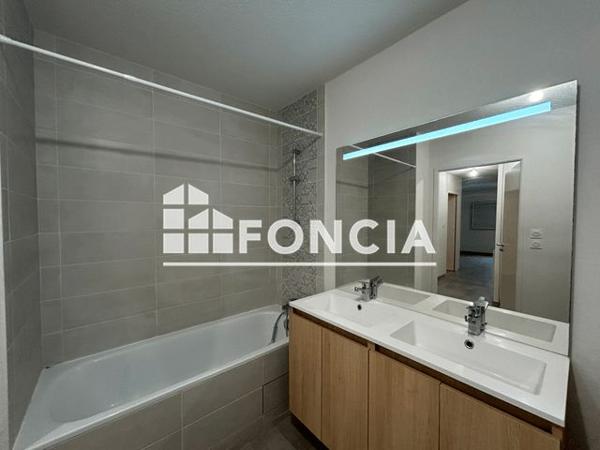 Location Appartement 3 pièces 65.35 m² - RESIDENCE LE CARILLON Toulouse 31300