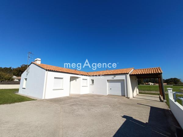 Maison à AIZENAY, 85190 - 5 pièces 104m²