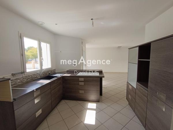 Maison à AIZENAY, 85190 - 5 pièces 104m²